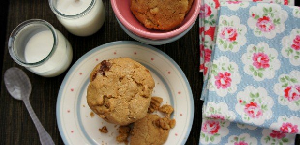#htmlcaption_1152 Walnut, fudge and fleur de sel biscuits