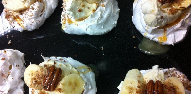pecan and banoffee mini pavlovas